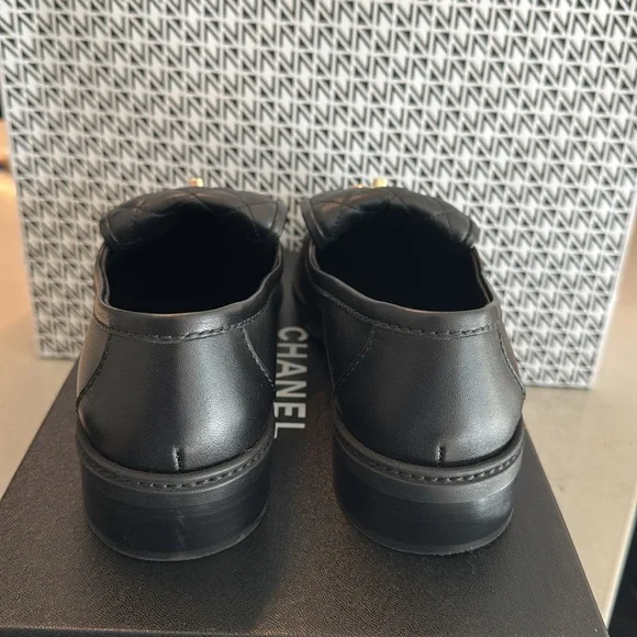 Chanel Turnlock Loafers - Picture 5 of 12